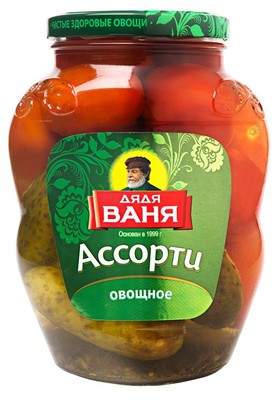 Ассорти Овощное томаты/огурцы 1,8 ДядяВаня РФ